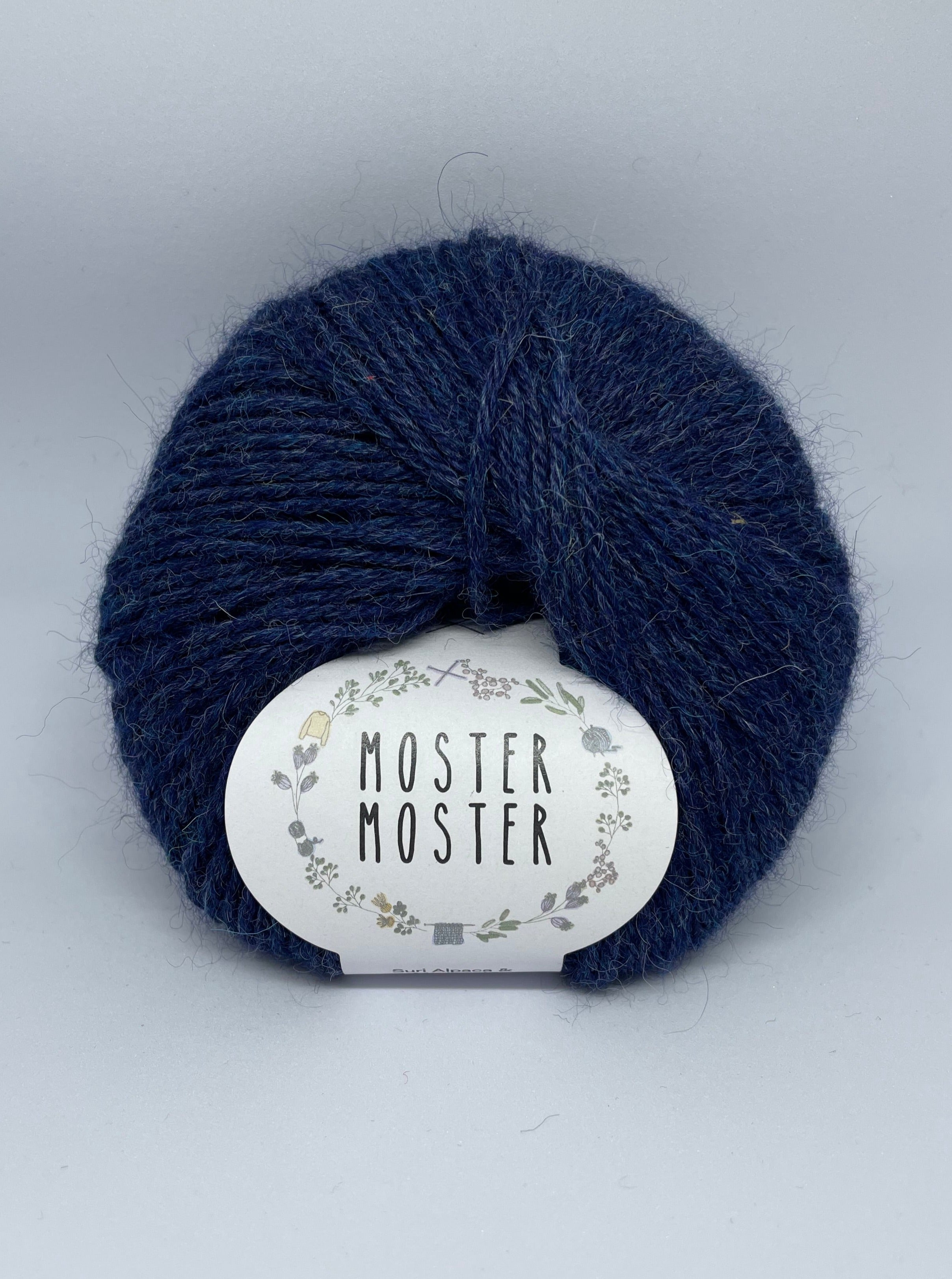 DEEP NAVY BLUE (THICK BABY ALPACA)